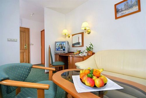 Отель Spindlerova Bouda 3*